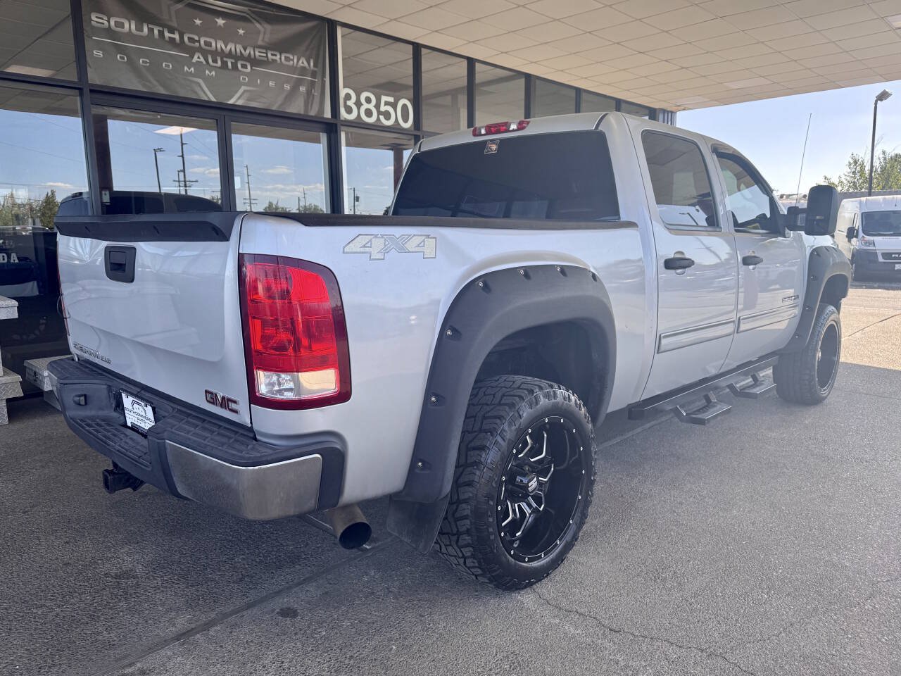 Used 2012 GMC Sierra 1500 SLE AWD/4WD image 4