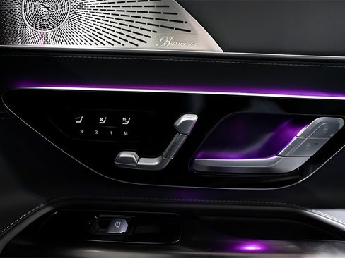 Used 2022 Mercedes-Benz SL 55 AMG 4MATIC image 45