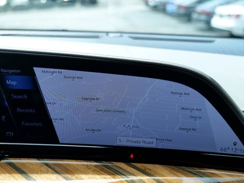 Used 2021 Cadillac Escalade Sport Platinum image 25