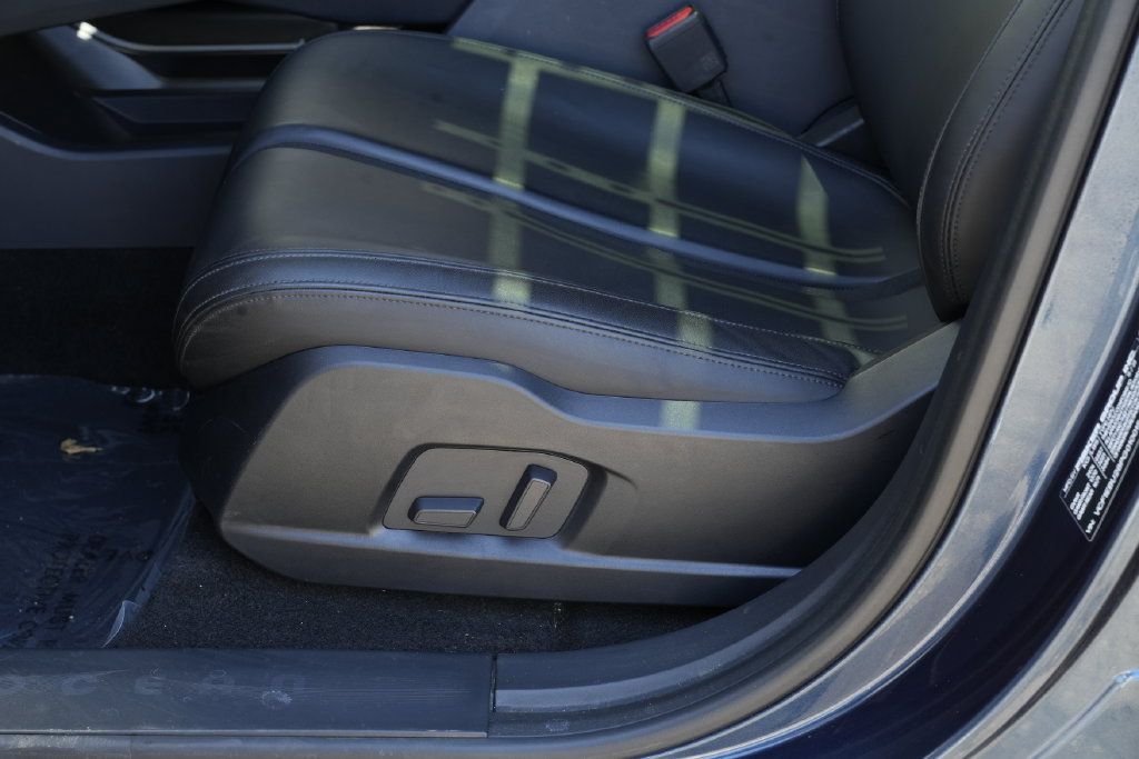 Used 2023 Fisker Ocean Extreme AWD/4WD image 18