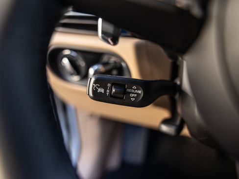 Certified 2026 Porsche Macan AWD/4WD image 47