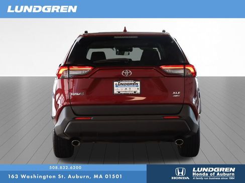 Used 2020 Toyota RAV4 XLE w/ Convenience Package image 31