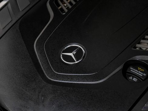 Used 2024 Mercedes-Benz S 580 4MATIC Sedan w/ AMG Line image 97