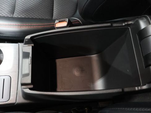 Used 2024 Ford Escape ST-Line image 31