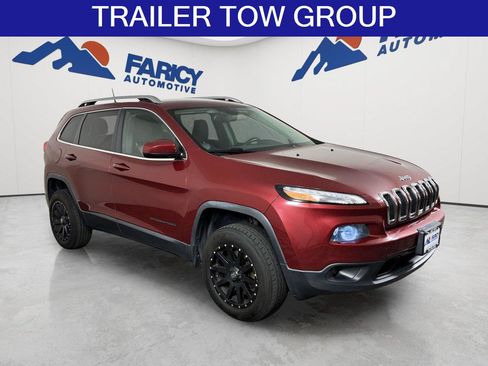 Used 2014 Jeep Cherokee Latitude w/ Comfort/Convenience Group AWD/4WD image 2