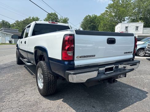 Used 2005 Chevrolet Silverado 2500 LT w/ Heavy-Duty Power Package image 15
