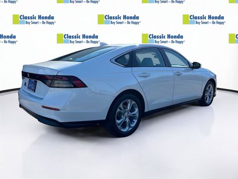 Certified 2024 Honda Accord LX image 8