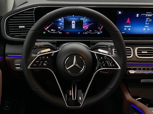 New 2026 Mercedes-Benz GLE 450 4MATIC image 16