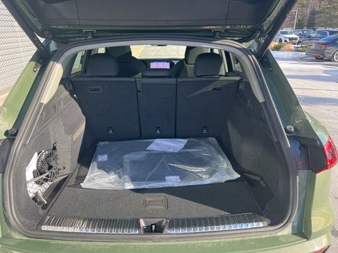 Used 2025 Audi Q5 Premium Plus w/ Premium Plus image 53