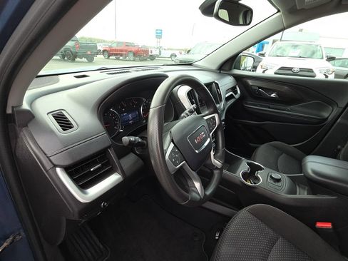 Used 2024 GMC Terrain SLE image 14