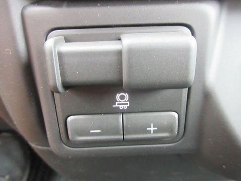 New 2026 GMC Sierra 1500 Pro image 17