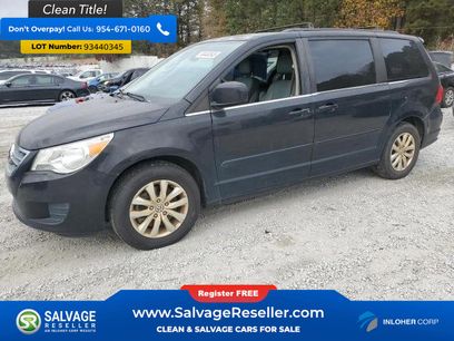 Used 2014 Volkswagen Routan SE