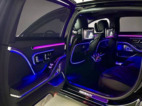 Used 2021 Mercedes-Benz Maybach S 580 4MATIC image 27