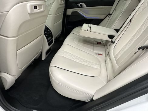 Used 2021 BMW X5 sDrive40i w/ M Sport Package image 25