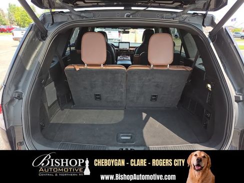 Used 2023 Lincoln Aviator Reserve w/ Equipment Group 201A AWD/4WD image 26