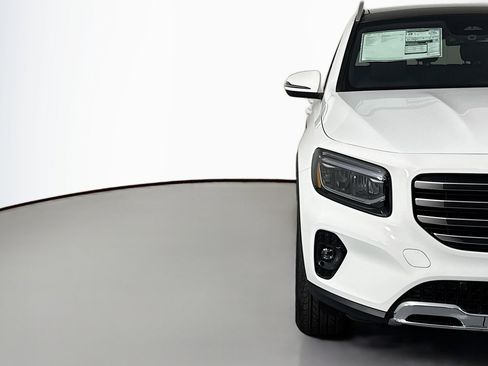 New 2026 Mercedes-Benz GLB 250 image 13