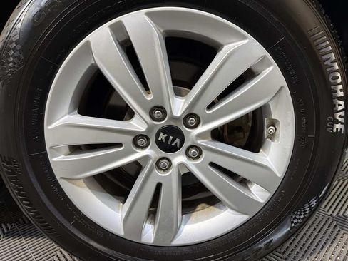 Used 2019 Kia Sportage LX FWD image 29