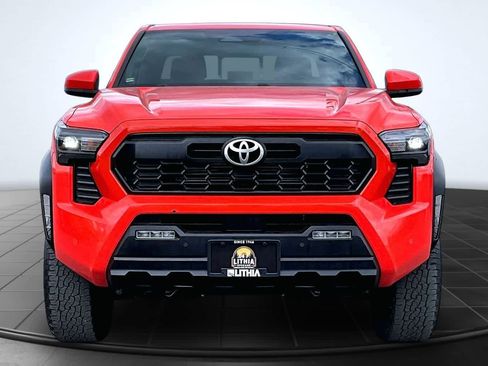 Used 2024 Toyota Tacoma TRD Off-Road w/ TRD Off Road Upgrade Package AWD/4WD image 6