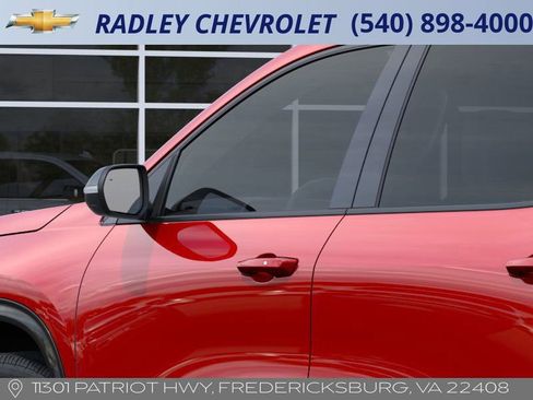 New 2026 Chevrolet Traverse RS image 12