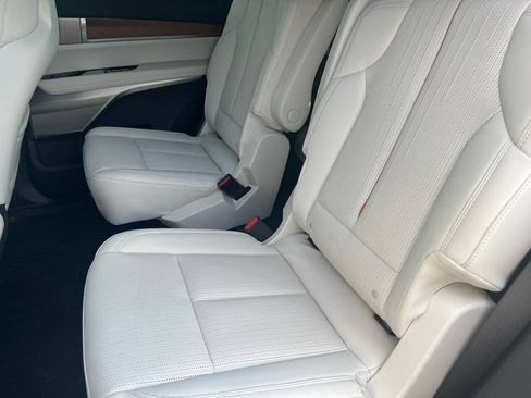 Used 2026 Cadillac Vistiq Sport w/ LPO, Floor Liner Package AWD/4WD image 14