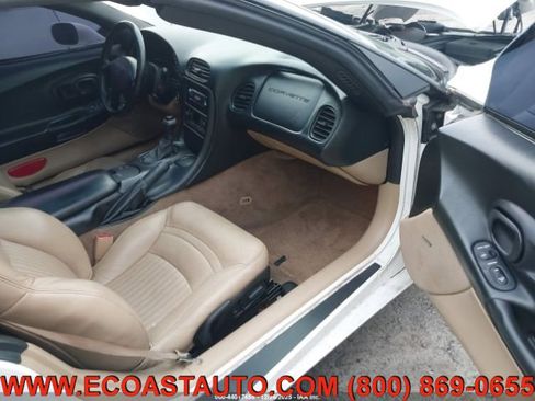 Used 2002 Chevrolet Corvette Coupe w/ Preferred Equipment Group2 image 6