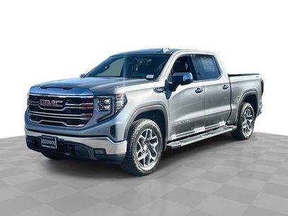 New 2026 GMC Sierra 1500 SLT w/ SLT Premium Package