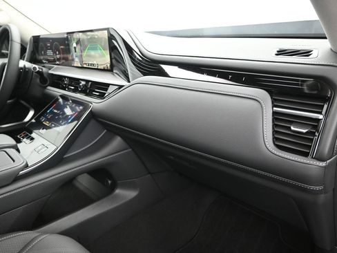 New 2026 INFINITI QX80 Luxe image 42