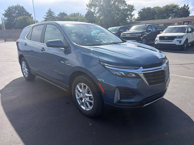 Used 2024 Chevrolet Equinox LT FWD image 4