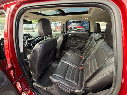 Used 2018 Ford Escape Titanium w/ Ford Safe & Smart Package AWD/4WD image 11
