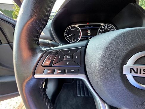 Used 2023 Nissan Sentra SV w/ Trunk Package image 19