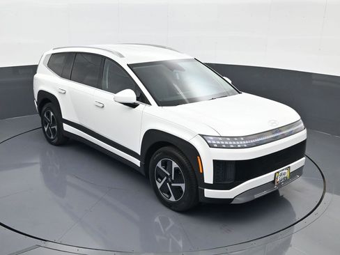 New 2026 Hyundai Ioniq 9 S image 15