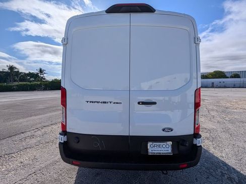 New 2026 Ford Transit 250 148 Medium Roof RWD image 9
