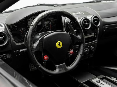 Used 2009 Ferrari F430 Scuderia RWD image 17