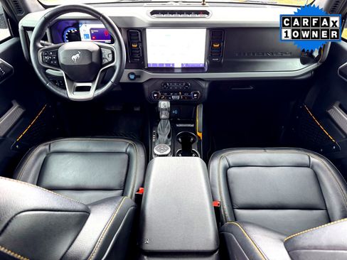 Used 2023 Ford Bronco Badlands image 20