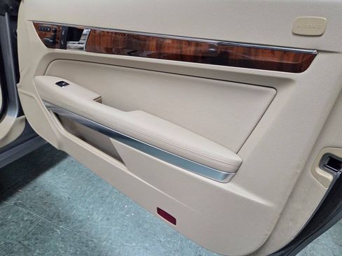 Used 2013 Mercedes-Benz E 350 Cabriolet w/ Premium 1 Pkg image 26