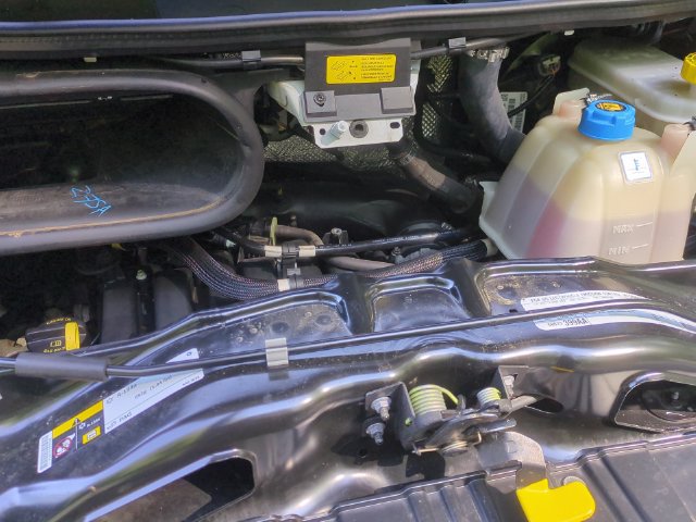Used 2025 RAM ProMaster 2500 w/ Convenience Group FWD image 25