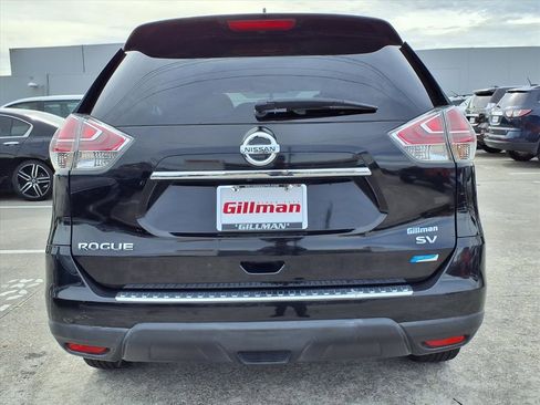Used 2014 Nissan Rogue SV image 22