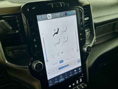 Used 2024 RAM 2500 Laramie image 23