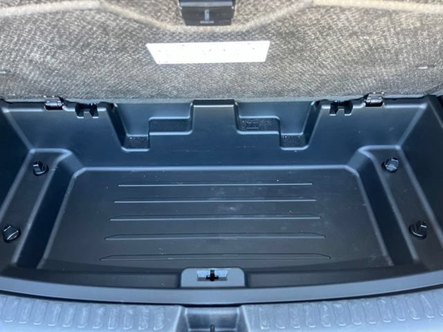 Used 2026 Chevrolet Traverse LT AWD/4WD image 21