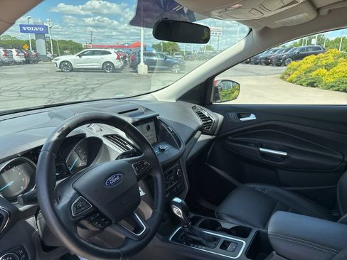 Used 2018 Ford Escape SEL FWD image 15