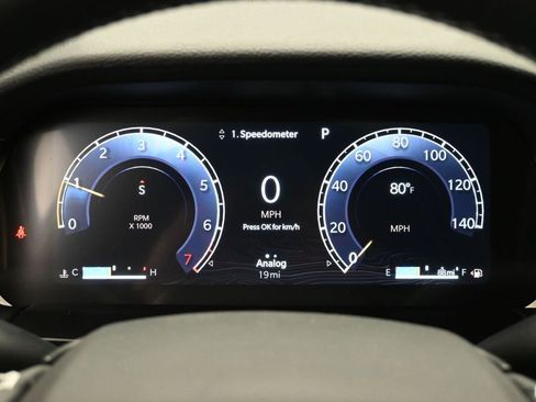 New 2025 Jeep Grand Cherokee L Altitude image 9