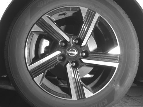 Used 2025 Nissan Sentra SV image 12