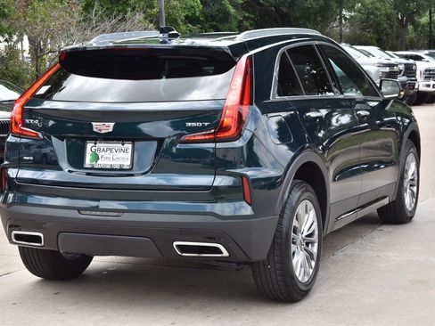 Used 2025 Cadillac XT4 Premium Luxury AWD/4WD image 8