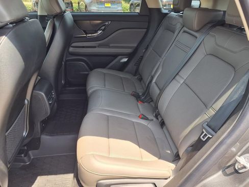 Used 2025 Lincoln Corsair Reserve FWD image 24