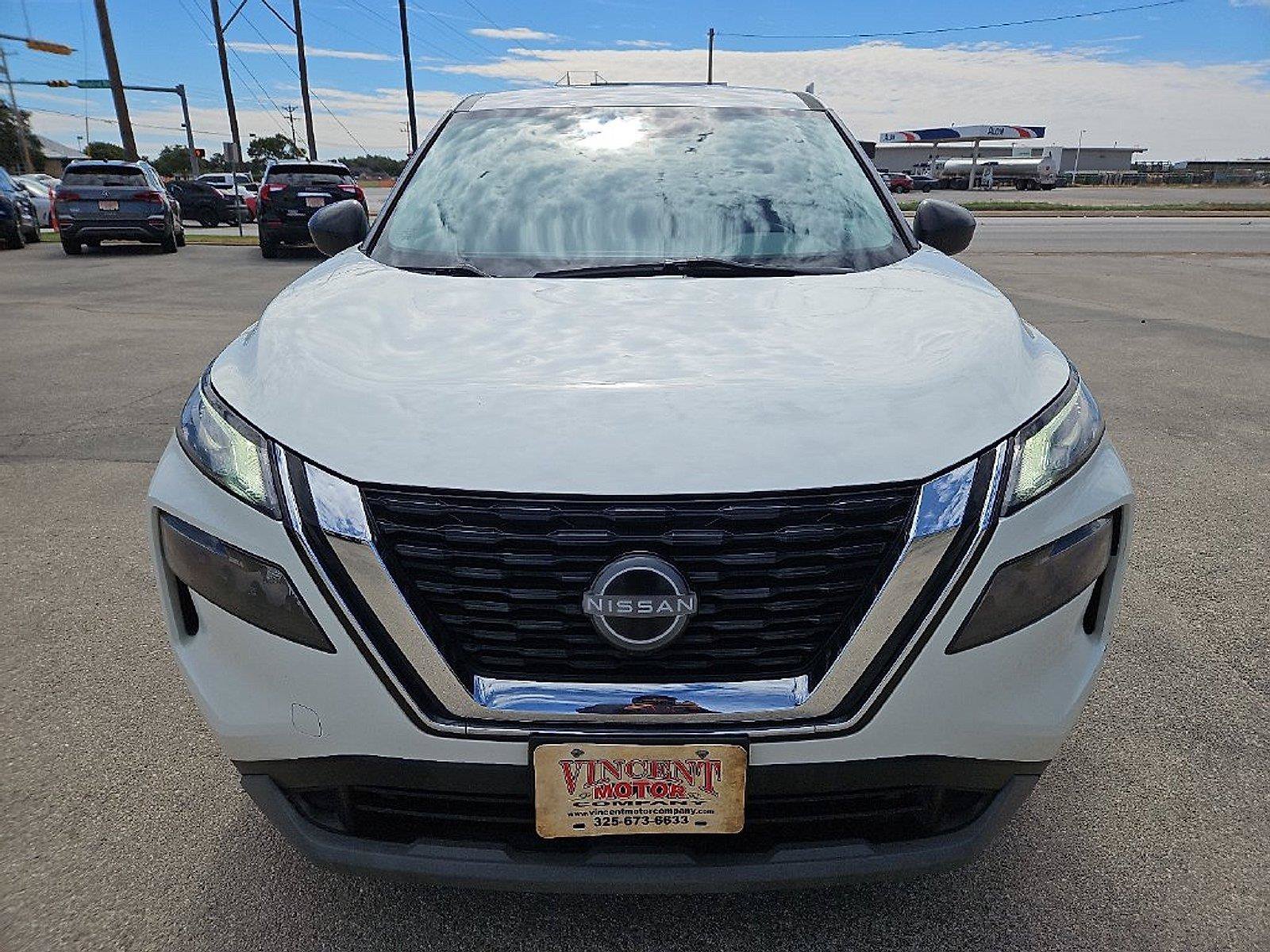 Used 2022 Nissan Rogue S AWD/4WD image 12