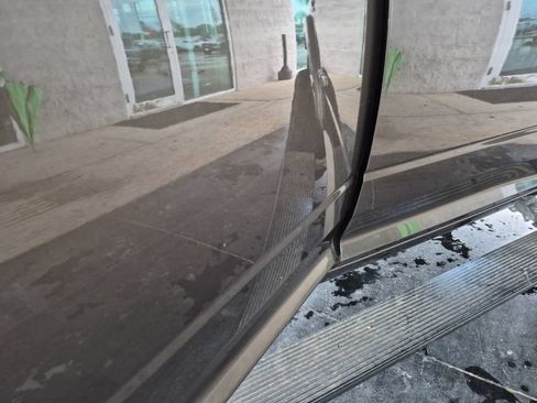 Used 2021 RAM 2500 Laramie AWD/4WD image 7