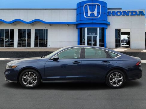 Used 2024 Honda Accord EX image 3