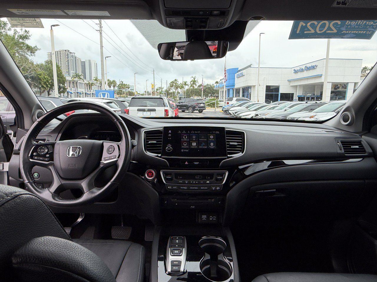 Used 2021 Honda Pilot Touring image 25