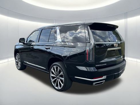 Used 2025 Cadillac Escalade Premium Luxury w/ Touring Package AWD/4WD image 3