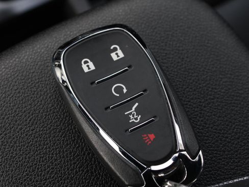 Used 2025 Chevrolet TrailBlazer ACTIV w/ Convenience Package image 16